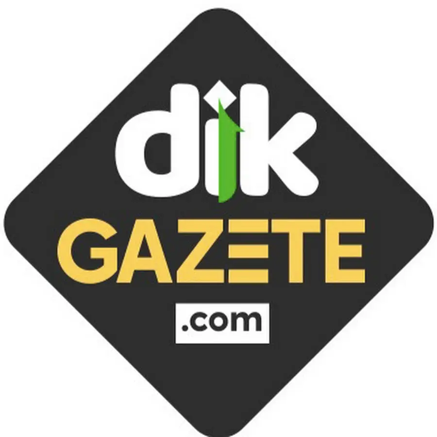 Dik Gazete logosu siyah altıgen arka plan üzerinde